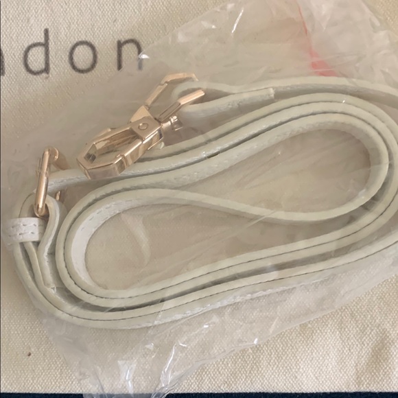 Pom Pom London City Bag with Tassel. - Picture 6 of 8